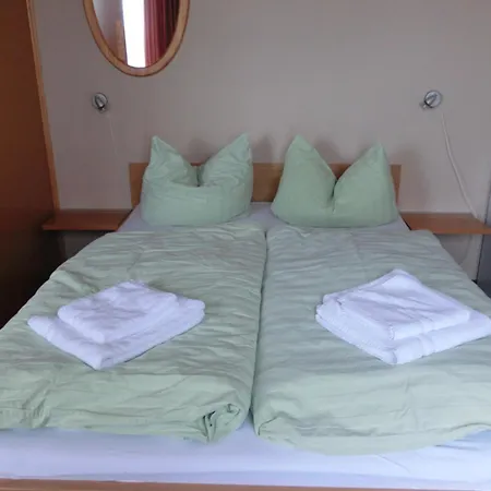 Am Kleinbahnhof Hotel 3*