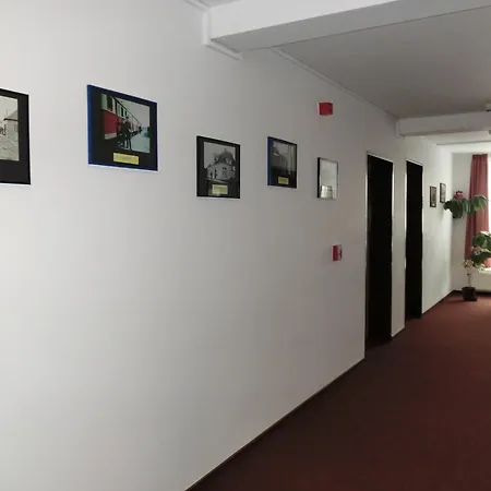 Hotel Am Kleinbahnhof 3*