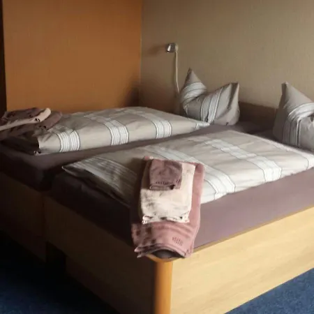 Ξενοδοχείο Am Kleinbahnhof Έμντεν