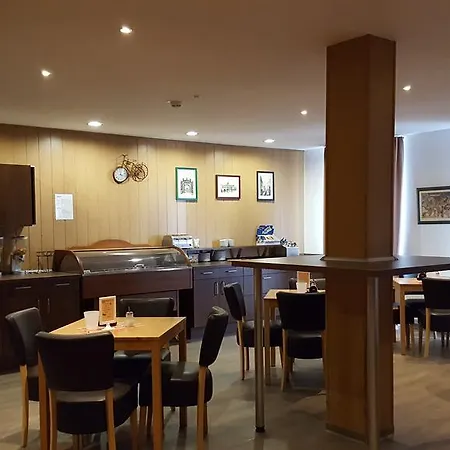 Am Kleinbahnhof Hotel
