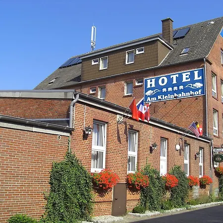 Am Kleinbahnhof Hotel 3*