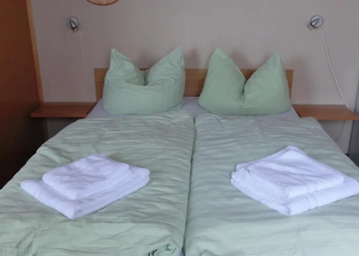 Am Kleinbahnhof Hotel 3*